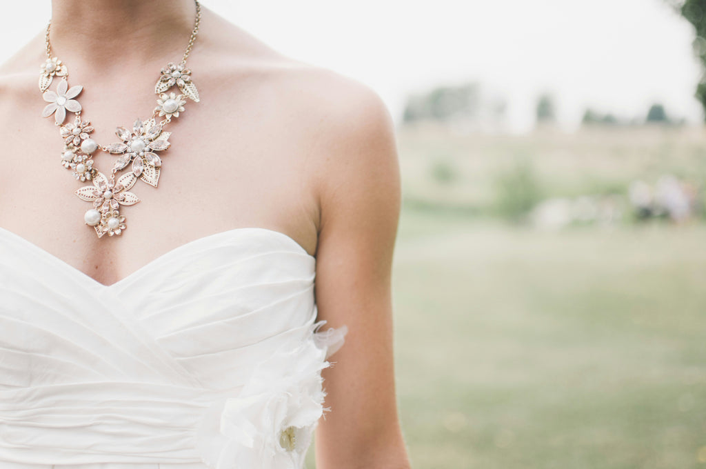 A Complete Look at Wedding Jewelry