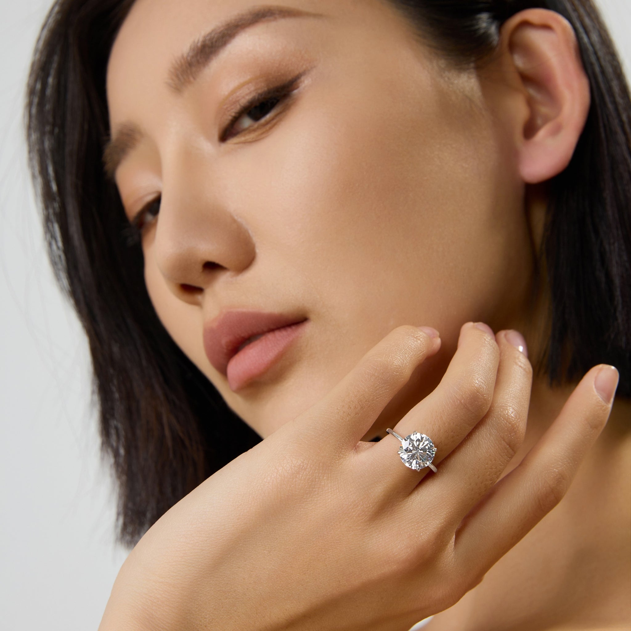 Prong Carat Round Brilliant Solitaire Engagement Ring